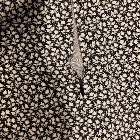 Dress - Picture 8 of 8